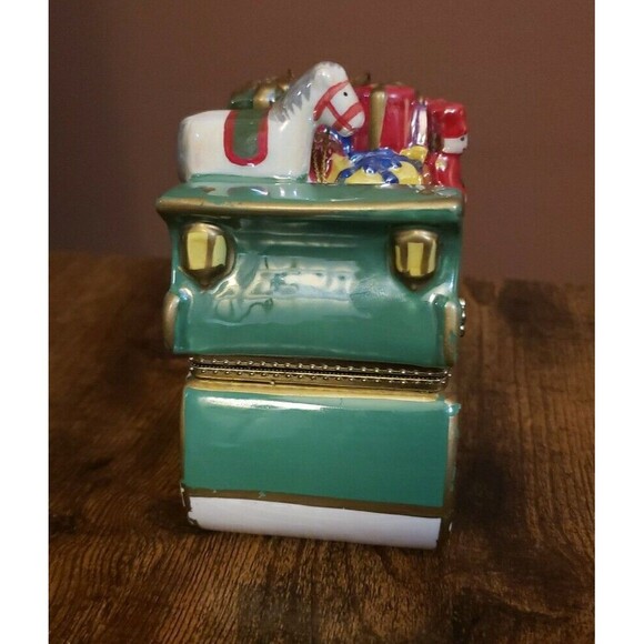 Mr. Christmas Hinged Music Box Sleigh Animated Ornament Joy to the World 2011 - Picture 4 of 12